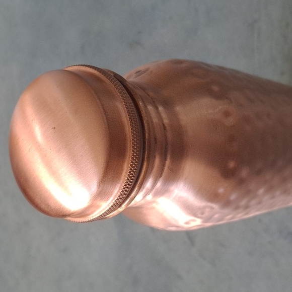 Kosdeg Hammered Copper Water Bottle - Picture 3 of 13